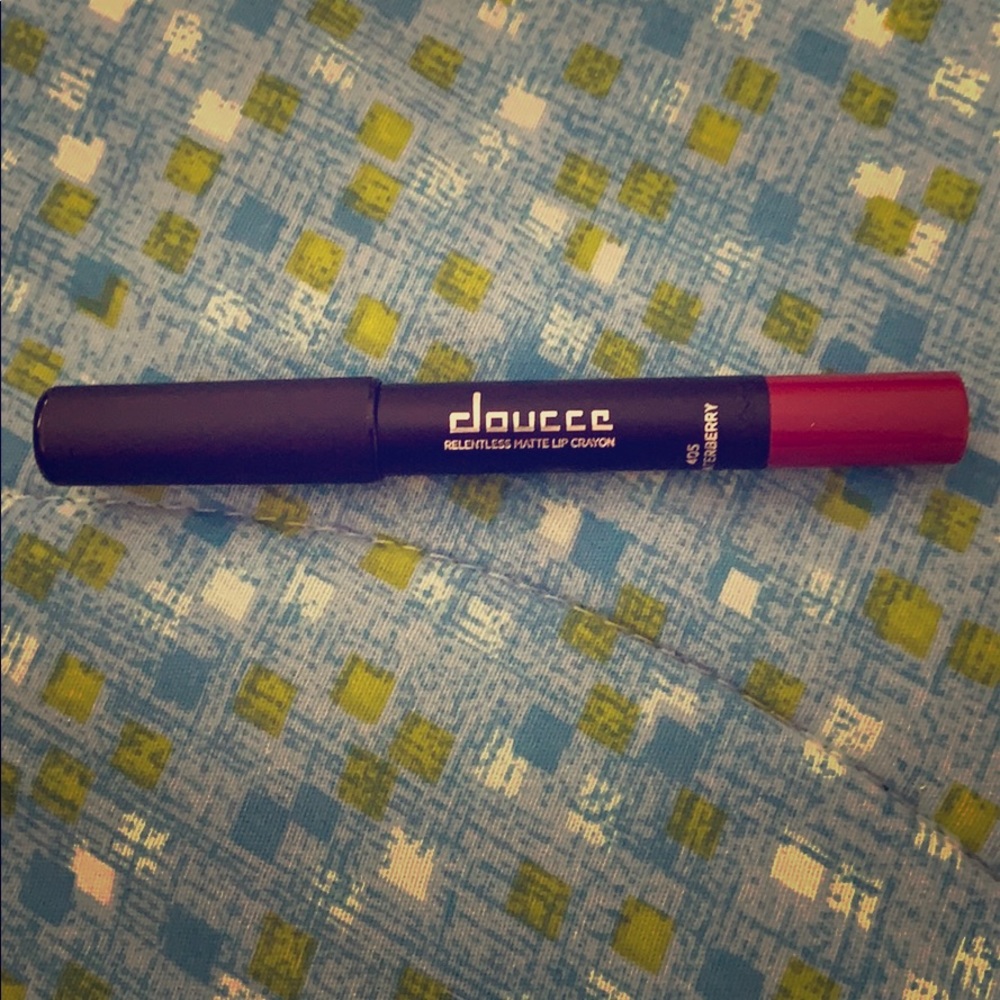 Lip crayon